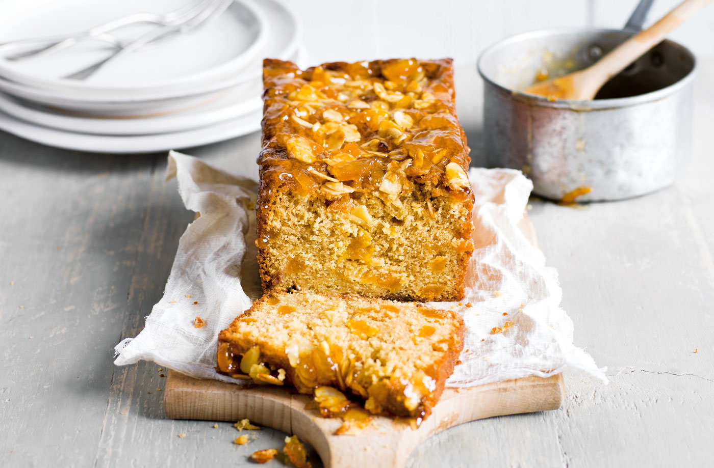 Marmalade-glazed apricot loaf