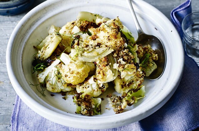 Cauliflower and fennel bake
