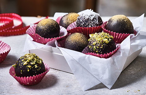Image of "Chocolate marzipan truffles"