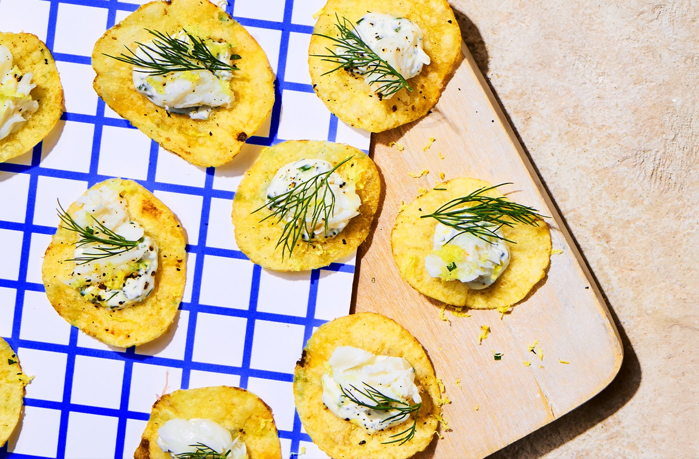 1400x919_Crab_crisp-canapes