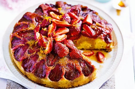 Image of "Strawberry upside-down cake"