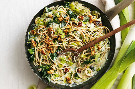 Image of "Leek, gorgonzola and walnut spaghetti"