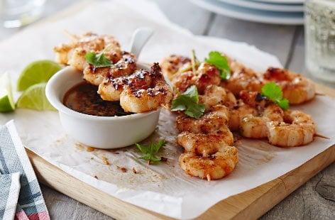 Image of "Hand-held salt and pepper prawns"