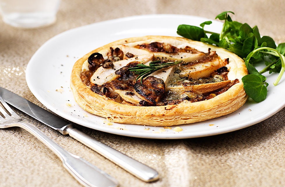 Image of "Stilton, pear and caramelised shallot tartlets"