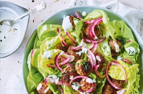 Image of "Lemon and oregano Greek meatball salad"