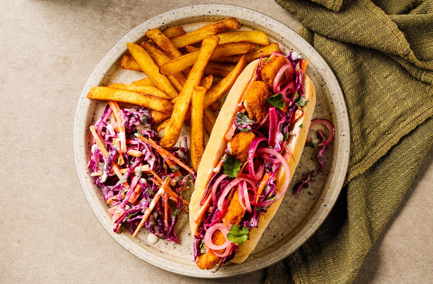 Fish finger 'hot dogs' with crunchy slaw