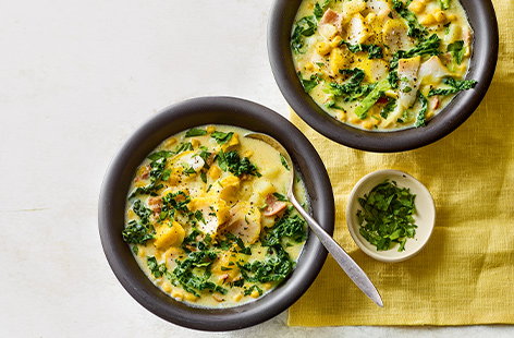 Image of "Speedy smoked basa and corn chowder"