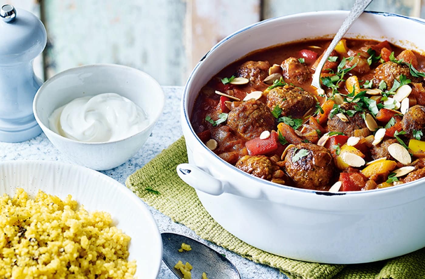 Moroccan meatball tagine with bulgur wheat 