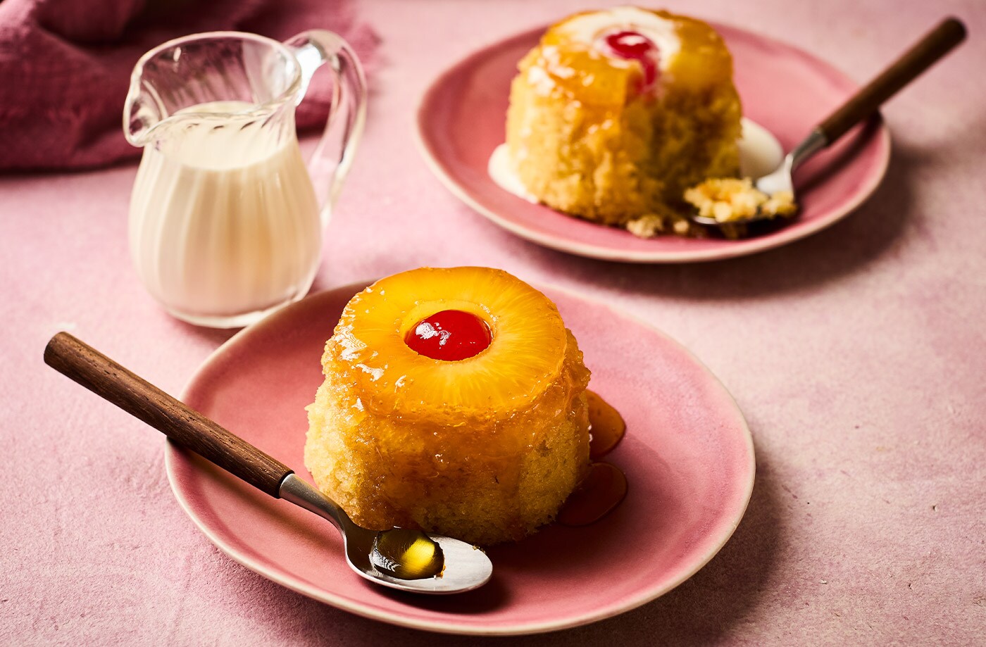 Mini upside-down pineapple daiquiri puddings