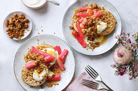 Image of "Rhubarb crumble crumpets"