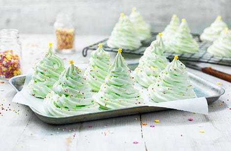 Image of "Christmas tree meringues"