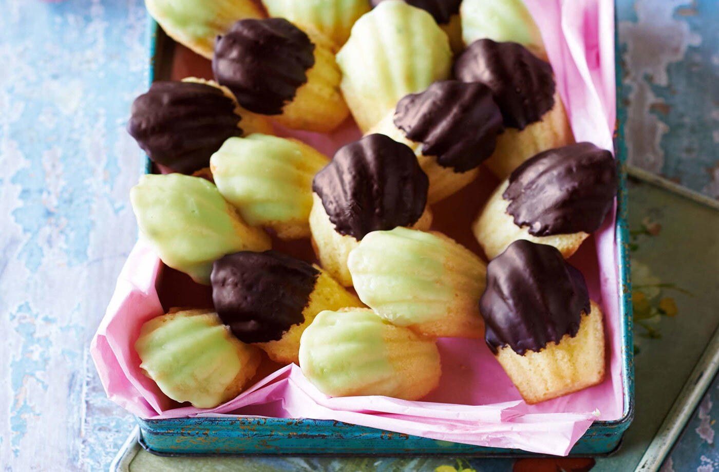 Dark chocolate and lime madeleines