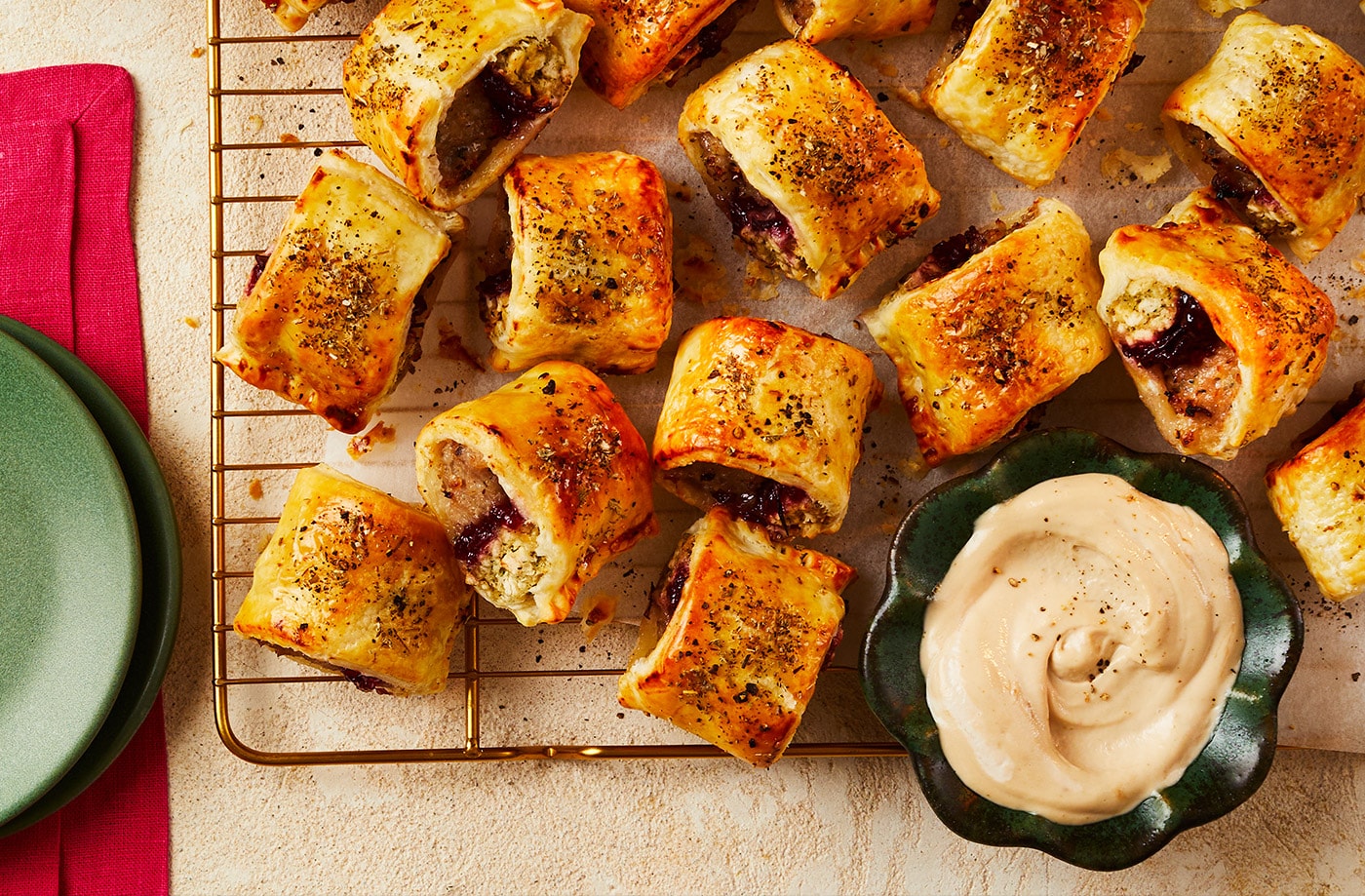 Air-fryer stuffing sausage rolls