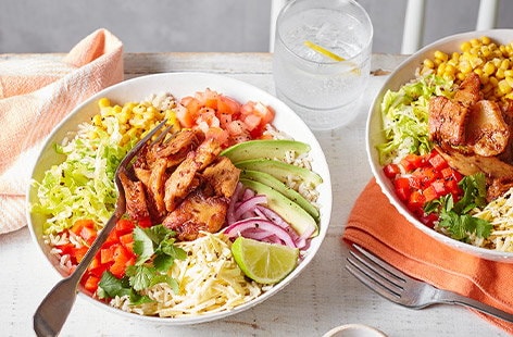 Image of "Tex-Mex vegan ‘chicken’ burrito bowl"