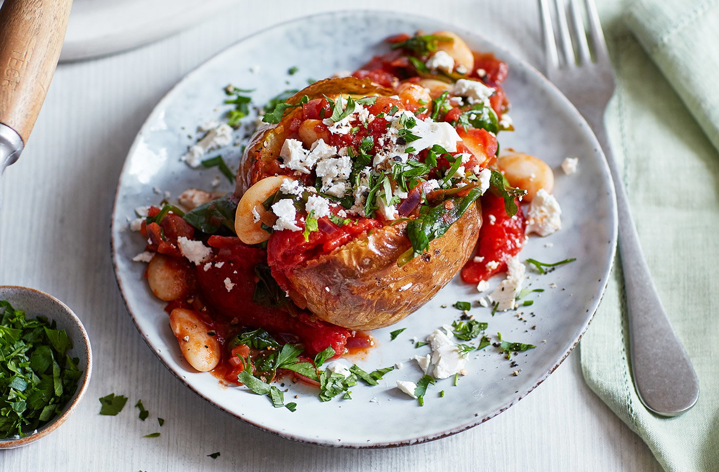 Baked potatoes with tomato butter beans