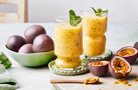Image of "Passion fruit, mango and cardamom smoothie"