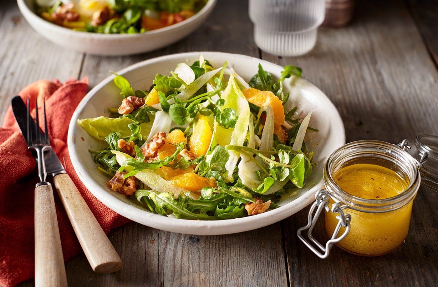Bitter leaf salad with olive oil dressing