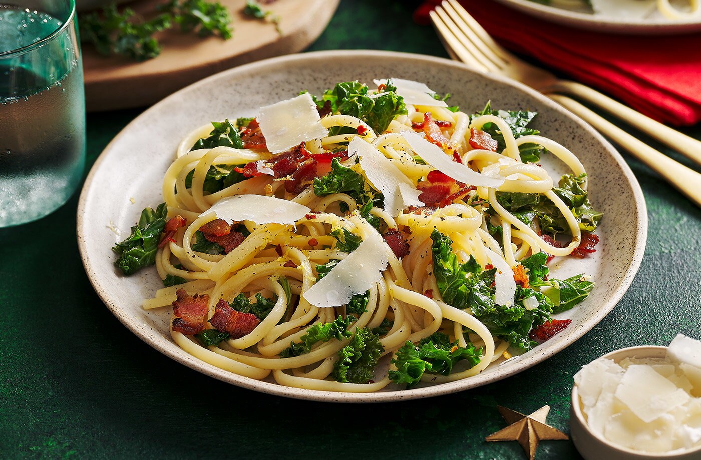 Bacon and kale one-pot pasta