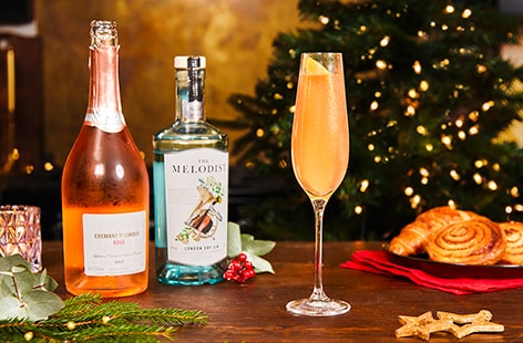 Image of "Tickled pink gin cocktail"