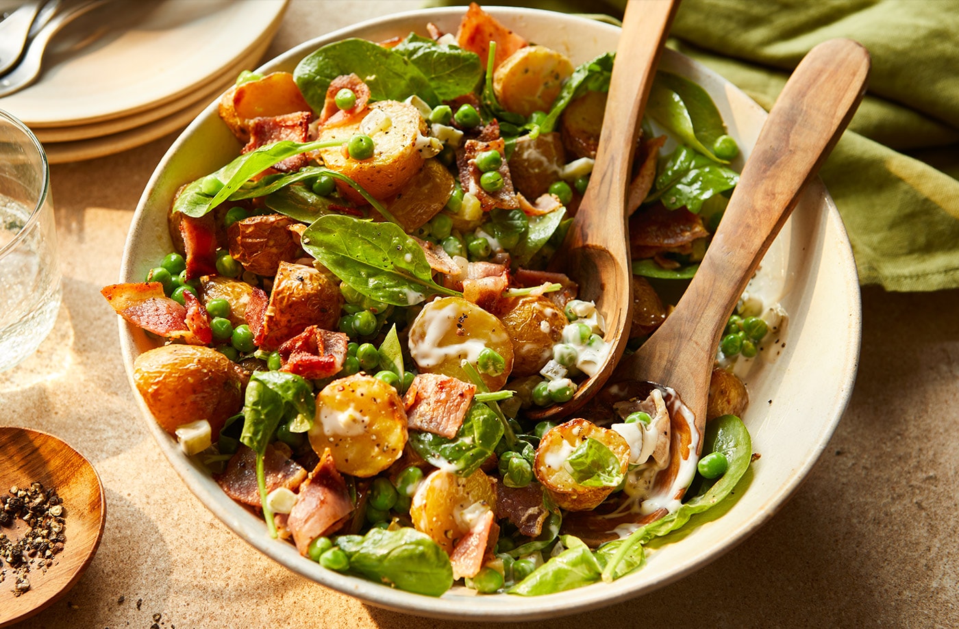 1400x919_Bacon_pea_crispy-potato-salad