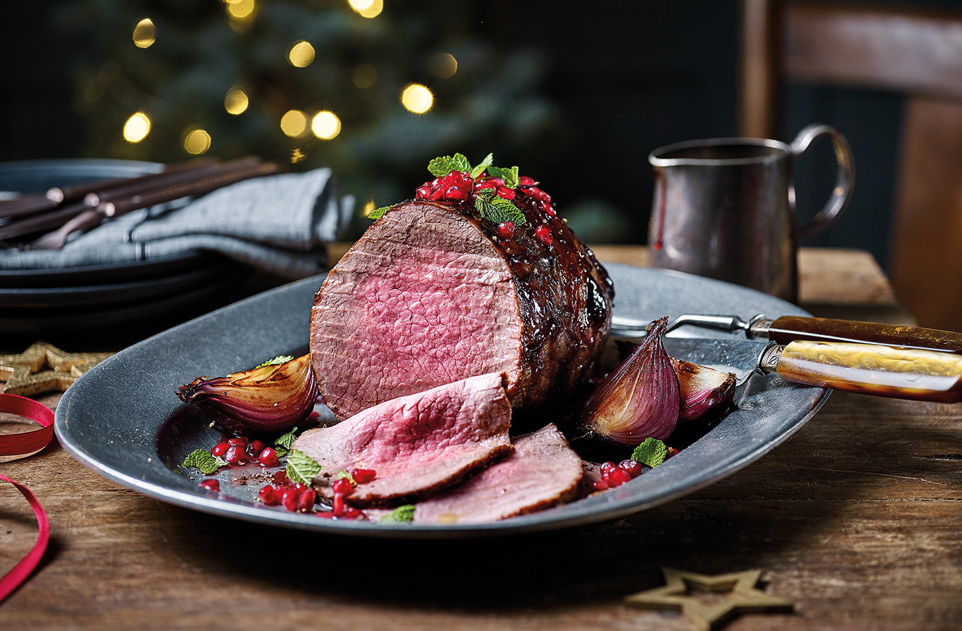 Pomegranate-glazed roast beef