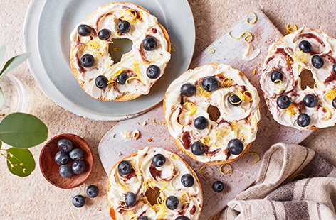 Image of "Blueberry cheesecake bagel"