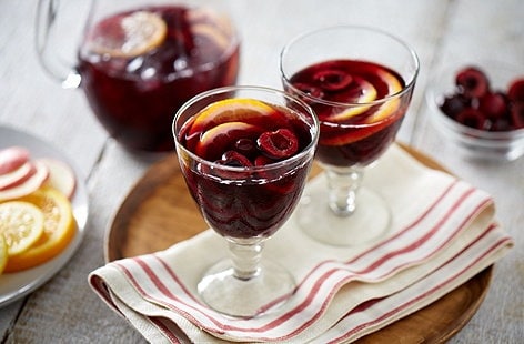 Image of "Sangria-style cocktail"