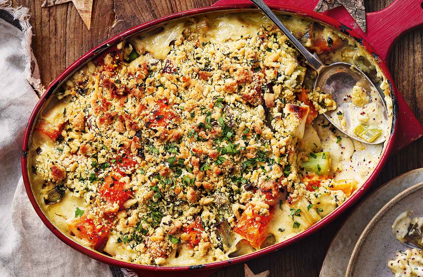 Leek, squash and parsley crumble