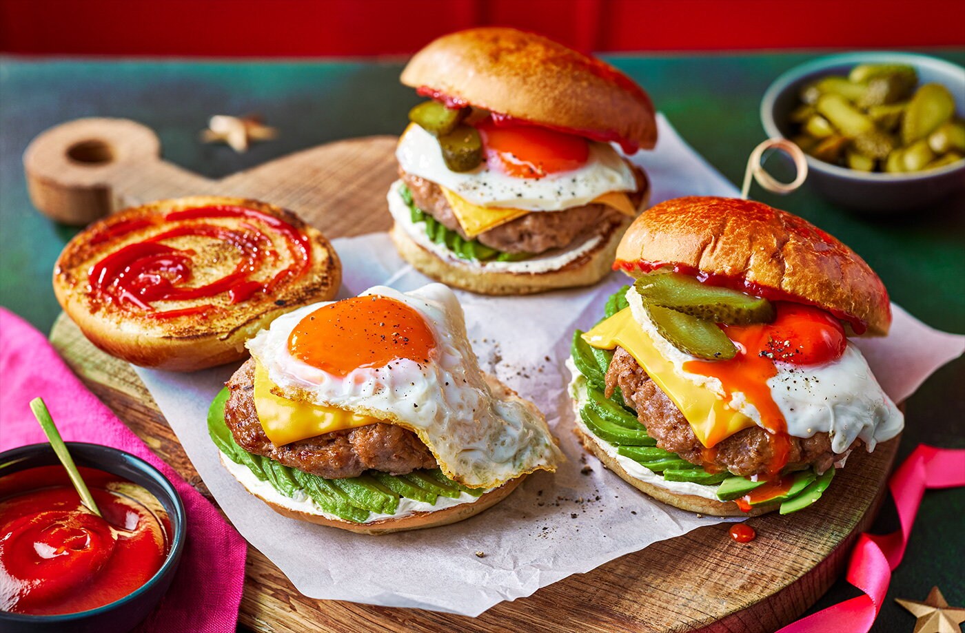 Mega brekky bap