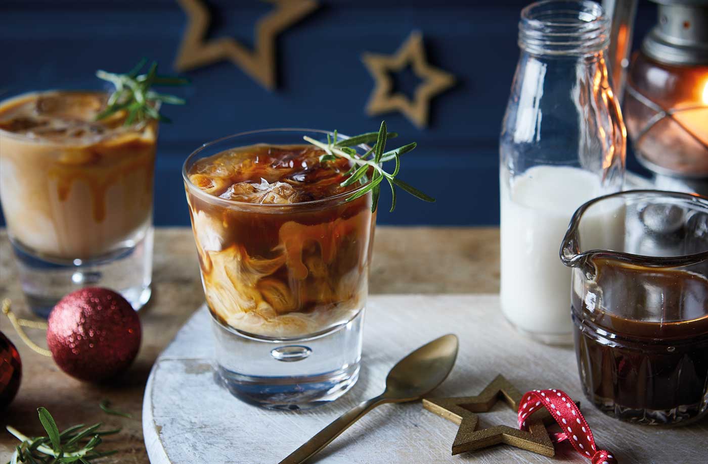 Salted caramel white Russian mocktail