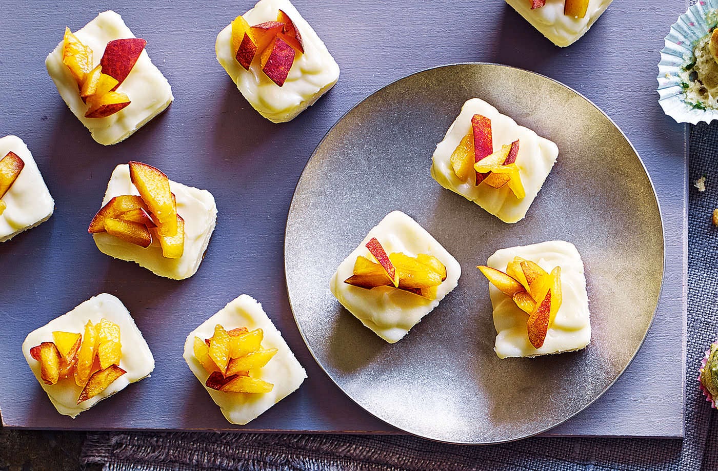 White chocolate and peach cheesecake cubes