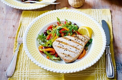 Image of "Griddled tuna steaks with peperonata"