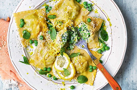 Image of "Ricotta, pea and mint ravioli "