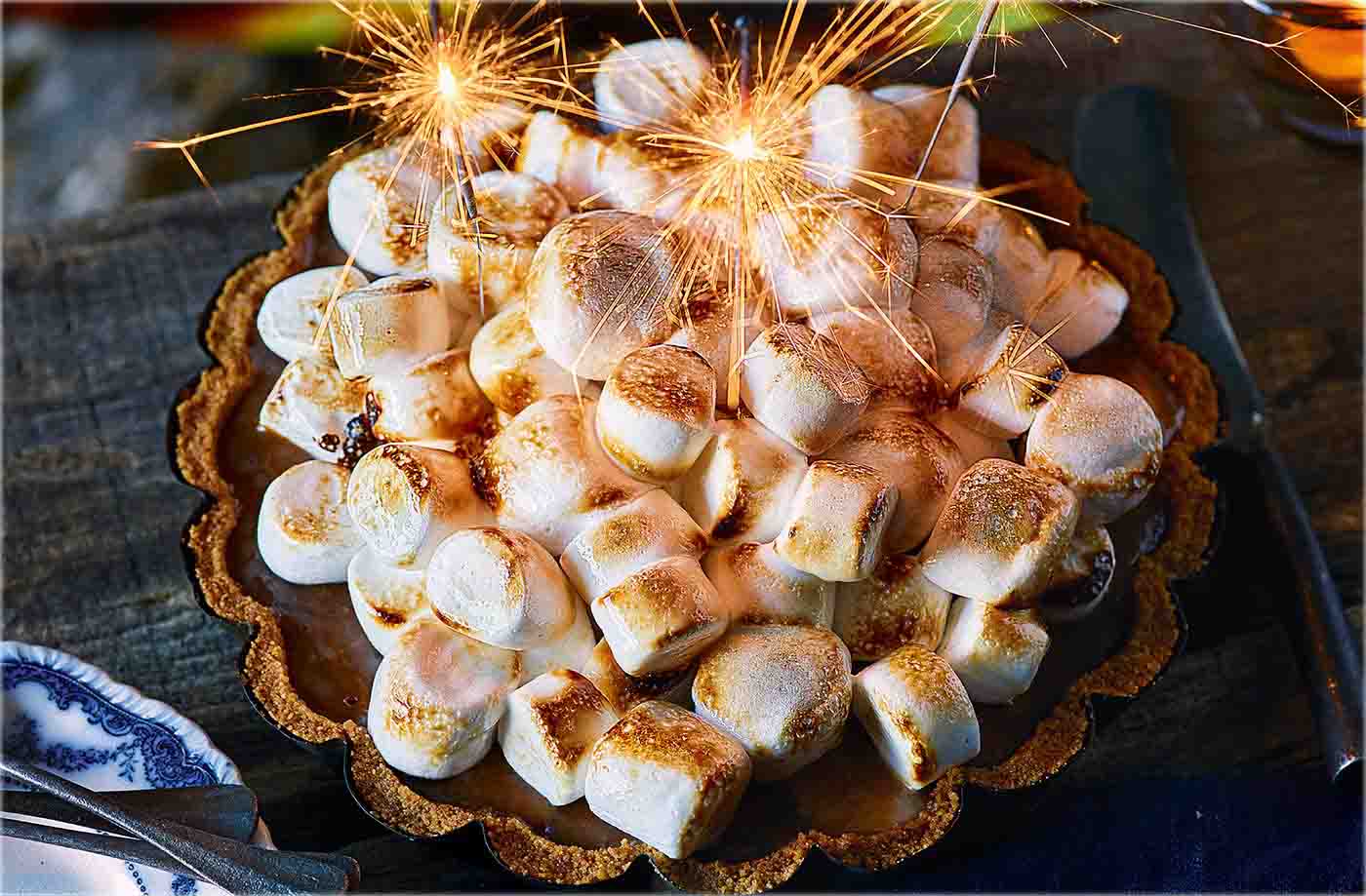 Bonfire banoffee pie