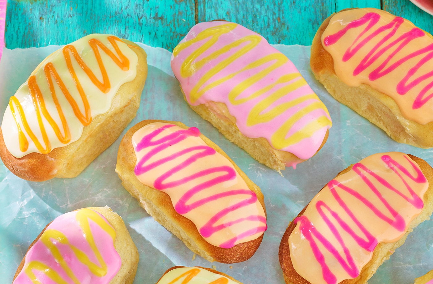 Iced buns