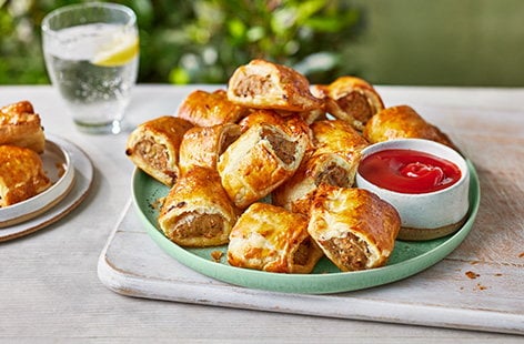 Image of "3-ingredient extra-veg sausage rolls"