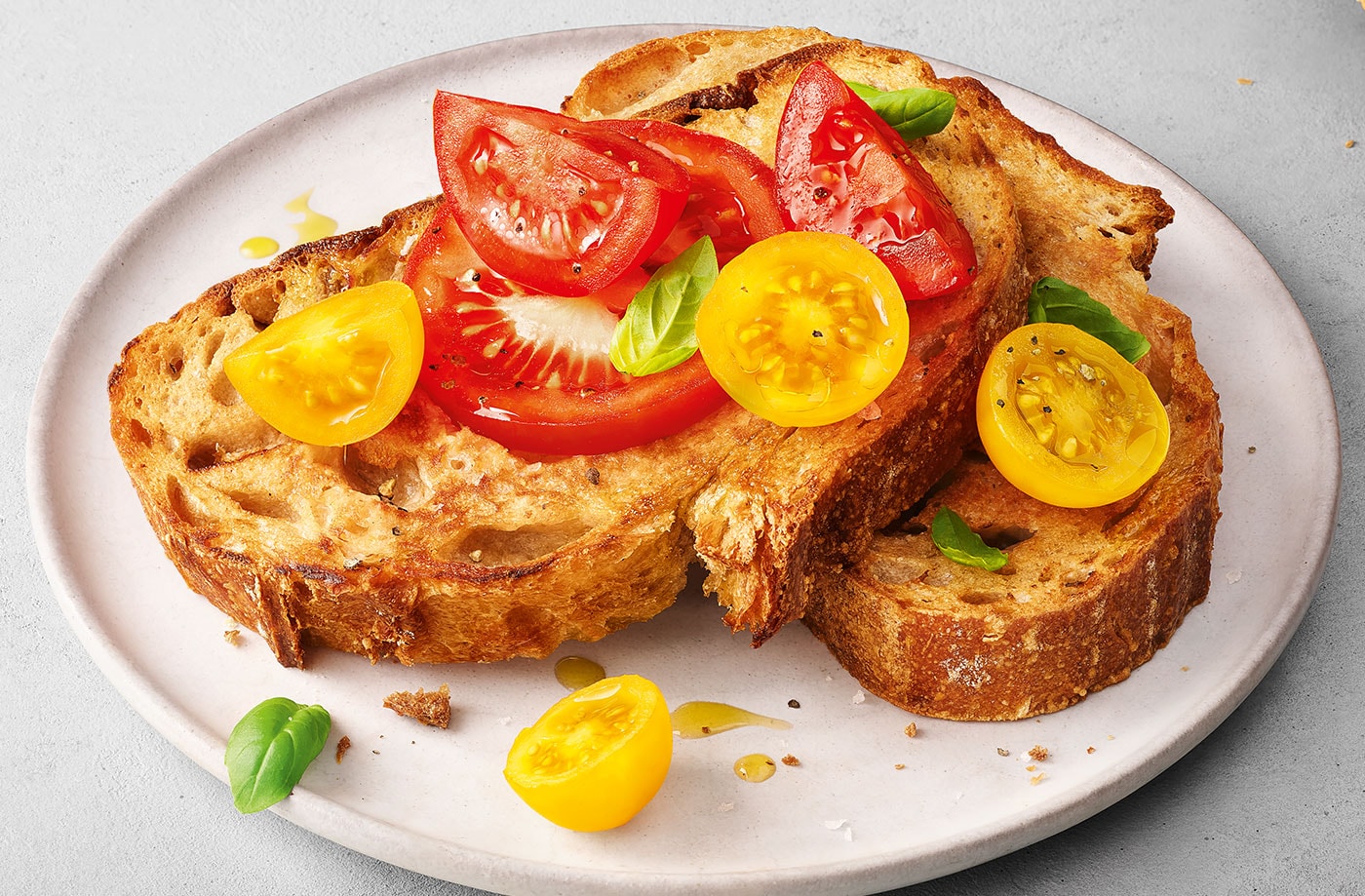 Tomato and basil bruschetta