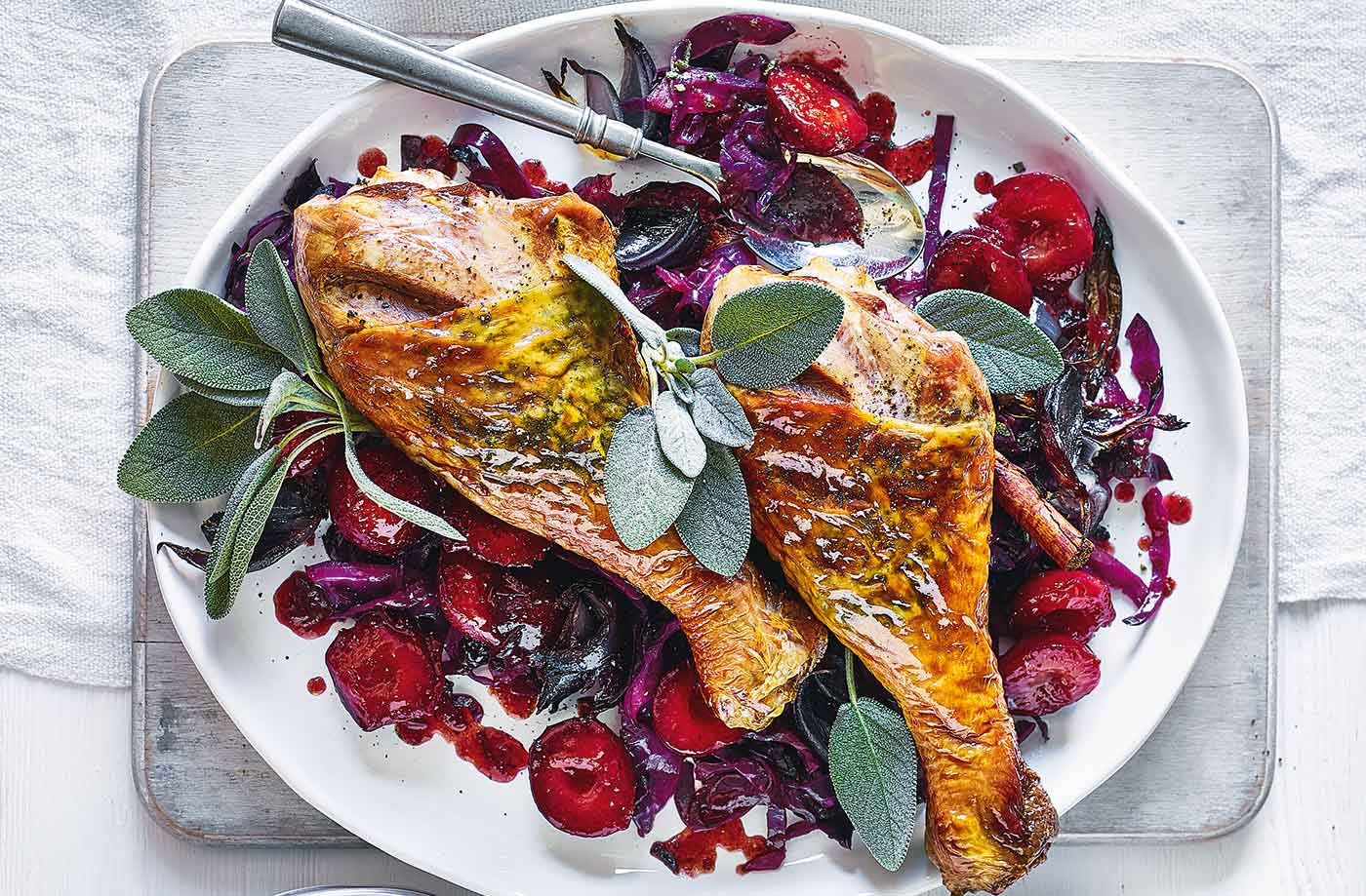 Turkey legs with cabbage and plums