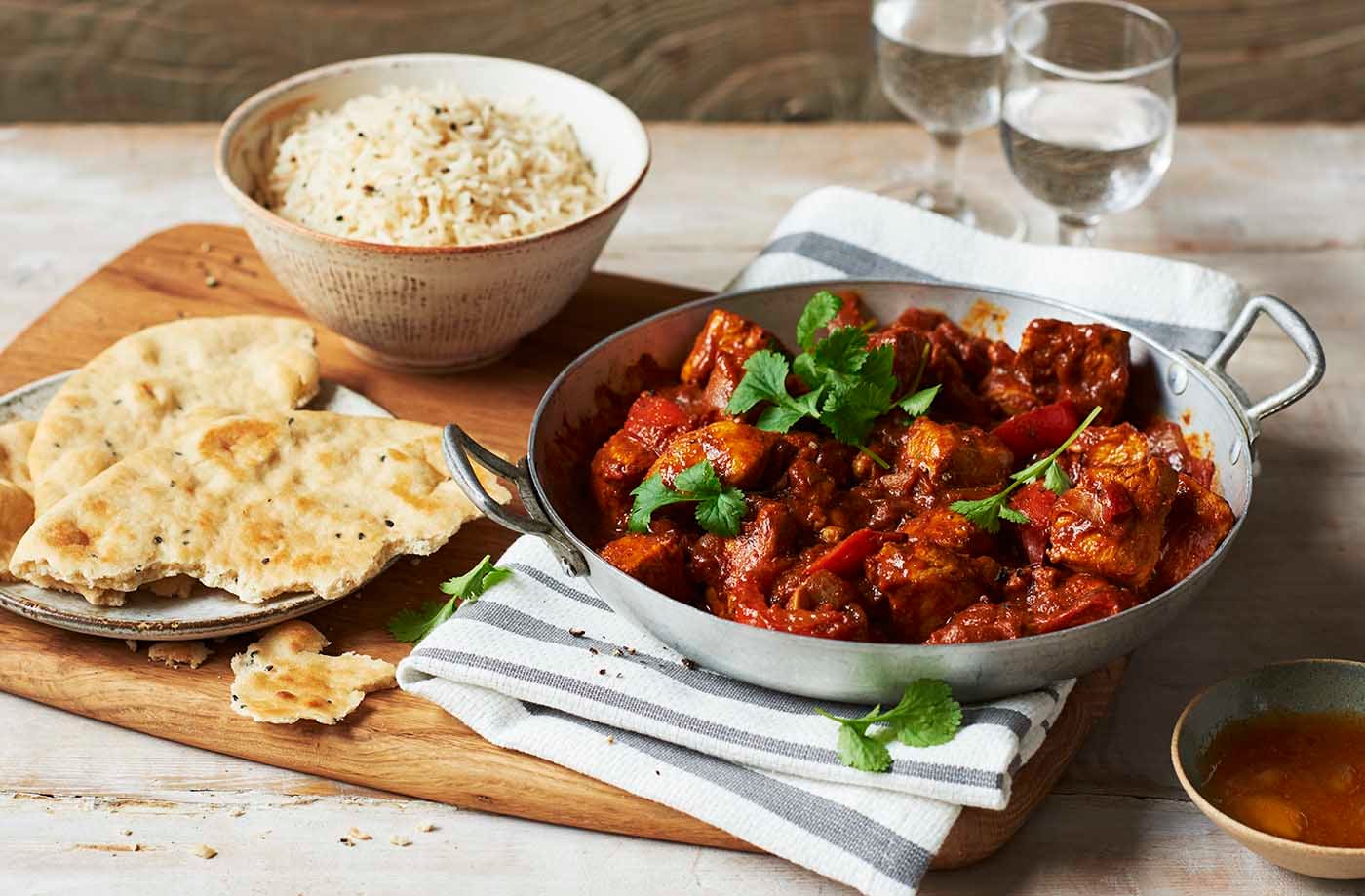 Chicken and tomato spiced curry