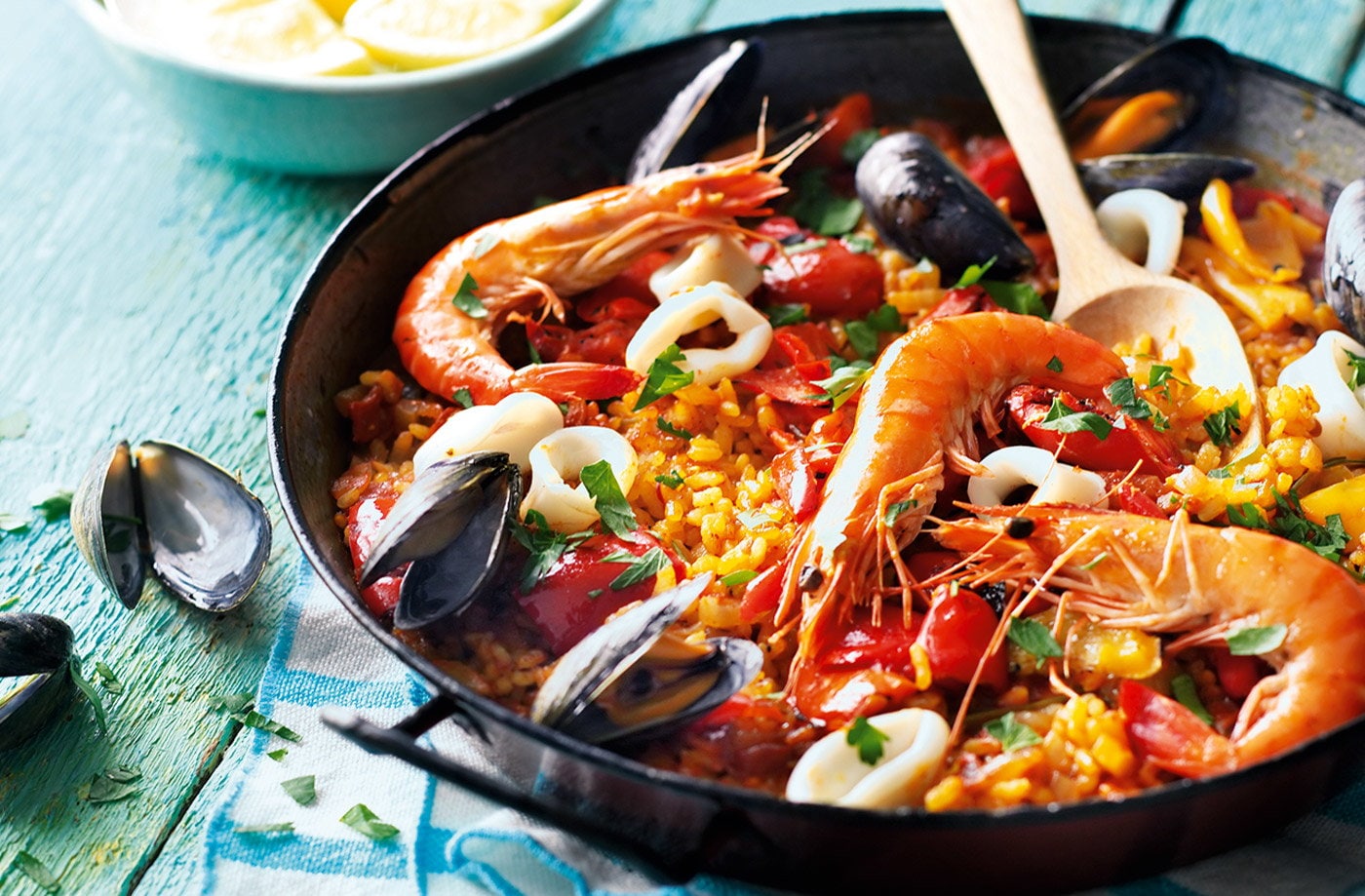 Seafood paella