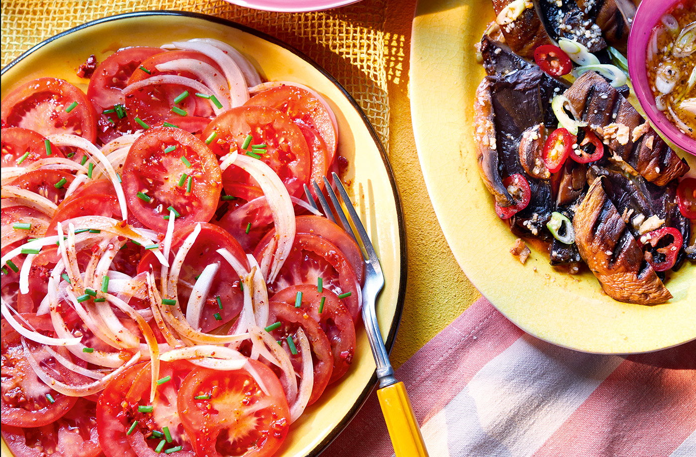 Salad-style fresh tomato kimchi