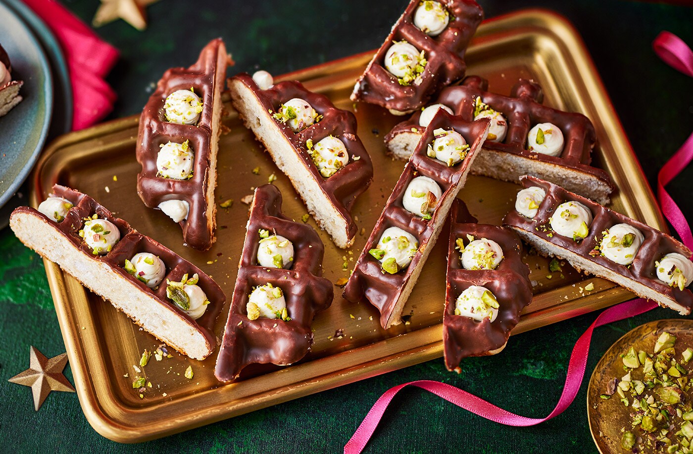 3-ingredient creamy chocolate waffle bites