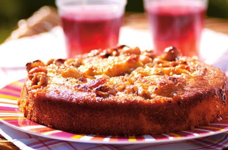 Image of "Gooseberry and yogurt cake"