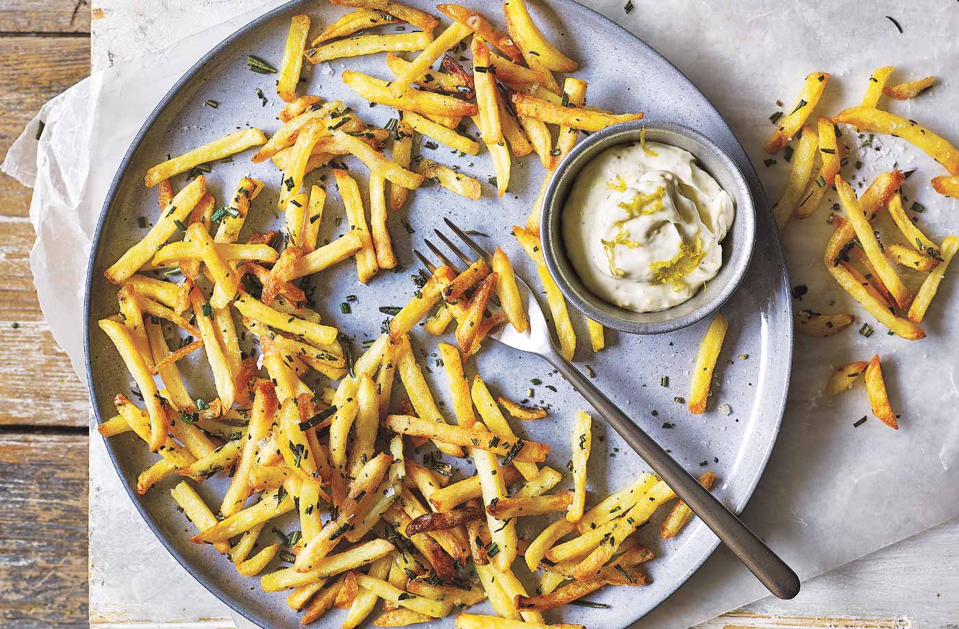 Rosemary fries with garlic mayo