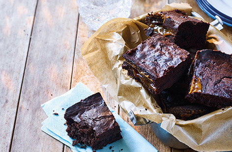 Image of "Bourbon caramel chocolate traybake"