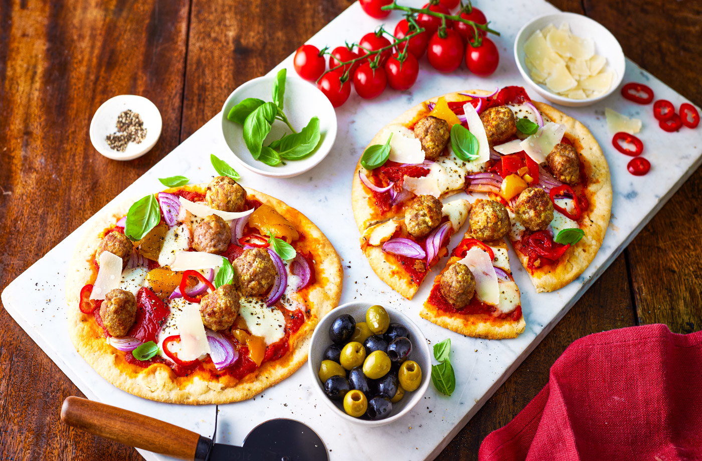 Meatball arrabbiata pizza
