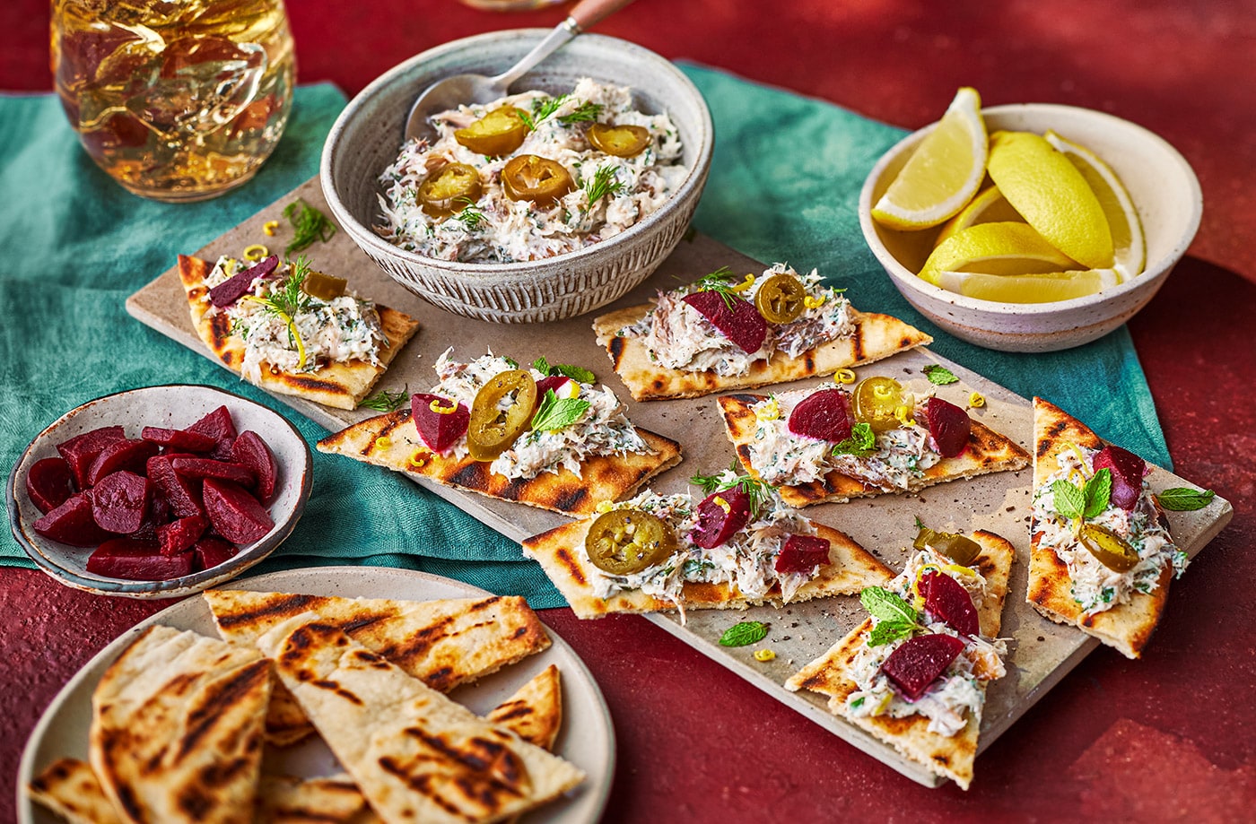Smoked mackerel pâté toasts