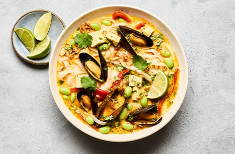 Image of "Mussel and tofu laska"