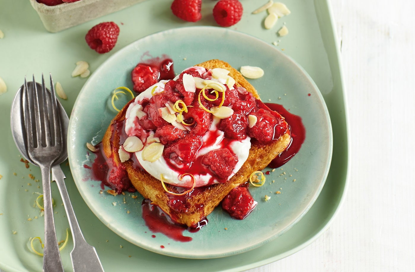 Roasted raspberries and ricotta on brioche