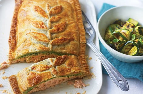 Image of "Salmon en croute with watercress"